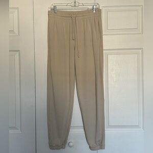 Aritzia TNA Airy Fleece Sweatpants - Beige - Size M - EUC